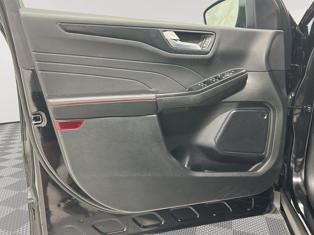 used 2025 Ford Escape car, priced at $24,249