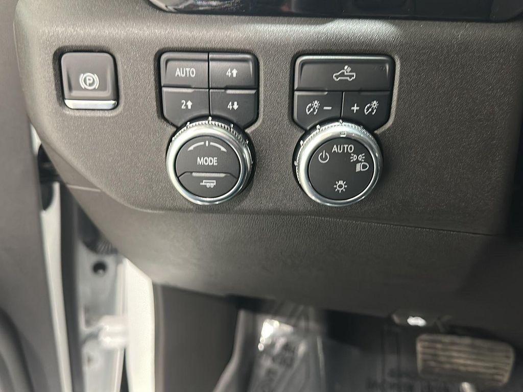 used 2024 GMC Sierra 1500 car, priced at $44,170