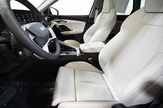 new 2025 Audi Q5 car, priced at $59,825