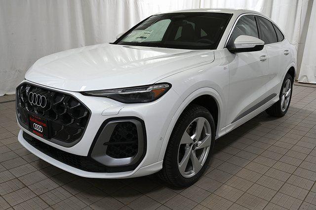 new 2025 Audi Q5 car, priced at $59,545