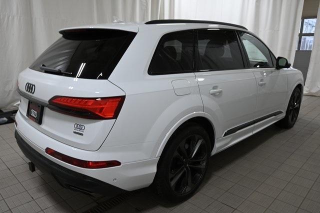 new 2026 Audi Q7 car, priced at $72,445