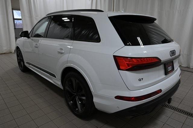 new 2026 Audi Q7 car, priced at $72,445