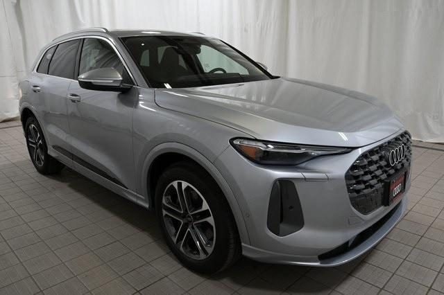 new 2025 Audi Q5 car, priced at $58,090