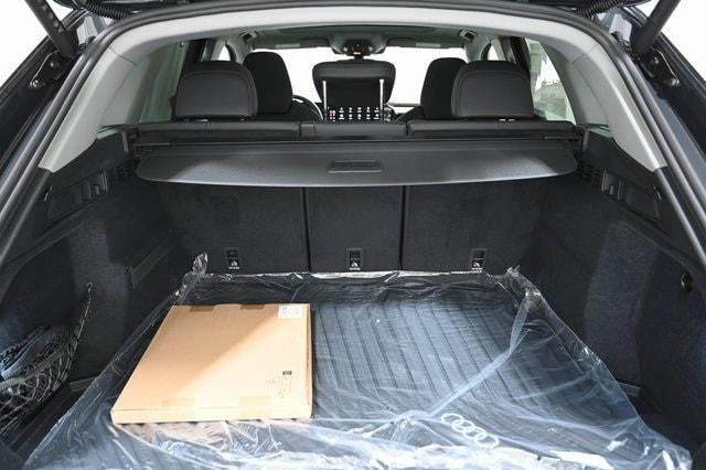 new 2025 Audi Q5 car, priced at $56,720