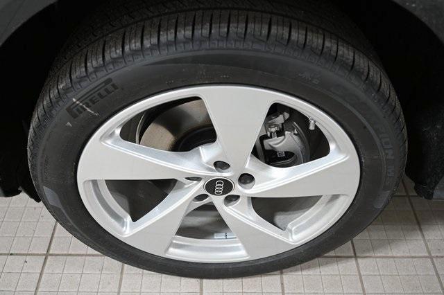 new 2025 Audi Q5 car, priced at $56,720