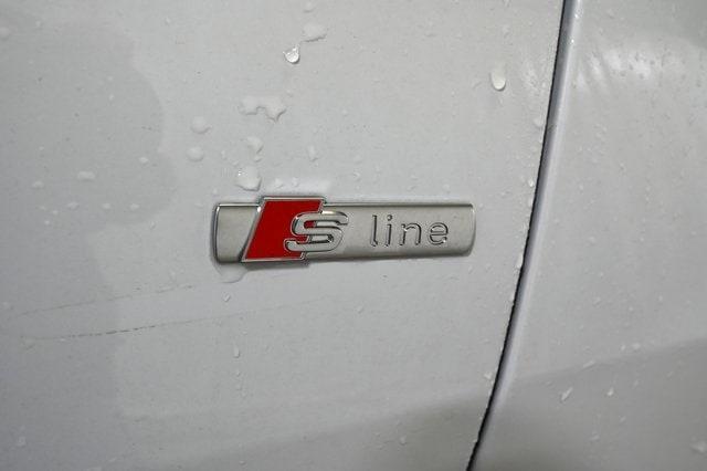 new 2026 Audi Q8 car, priced at $93,400