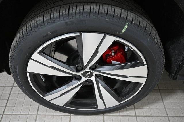 new 2025 Audi SQ5 car, priced at $72,815
