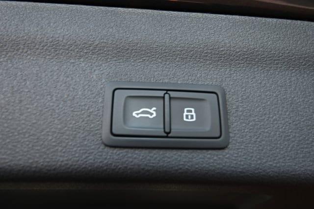 new 2026 Audi RS 6 Avant car, priced at $146,440