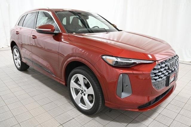 new 2025 Audi Q5 car, priced at $59,905