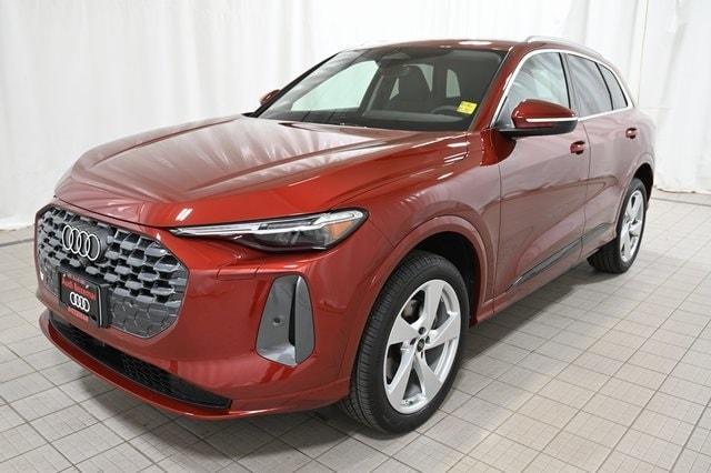 new 2025 Audi Q5 car, priced at $59,905