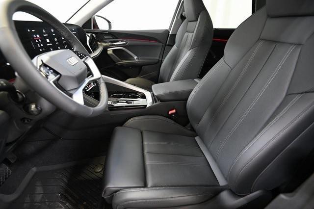 new 2025 Audi Q5 car, priced at $59,905