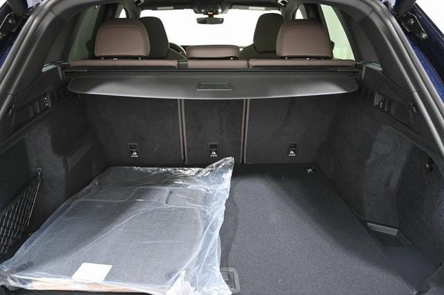 new 2025 Audi Q5 car, priced at $60,275