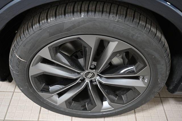 new 2026 Audi Q7 car