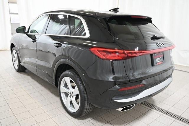 new 2025 Audi Q5 car, priced at $60,020