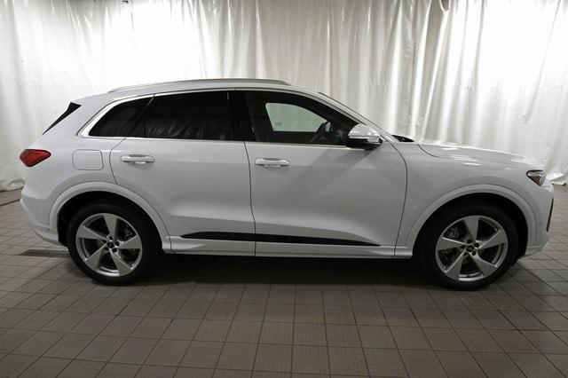 new 2025 Audi Q5 car, priced at $58,905