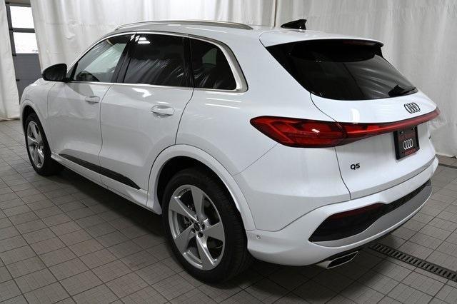 new 2025 Audi Q5 car, priced at $58,905
