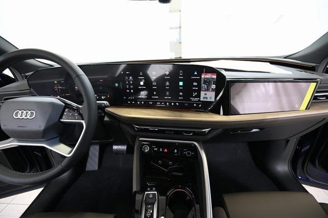 new 2025 Audi Q5 car, priced at $58,890