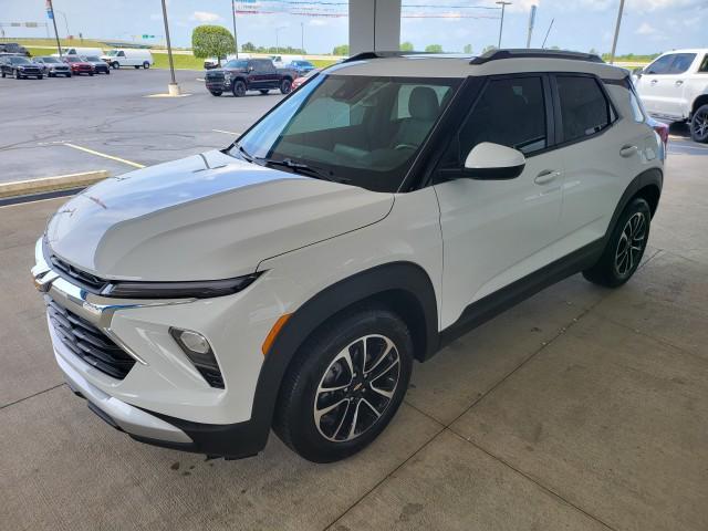 used 2024 Chevrolet TrailBlazer car, priced at $23,994