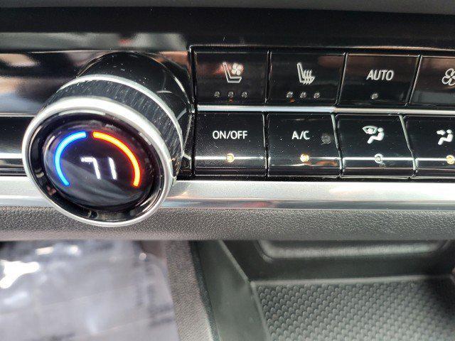 used 2025 Chevrolet Equinox car, priced at $35,433