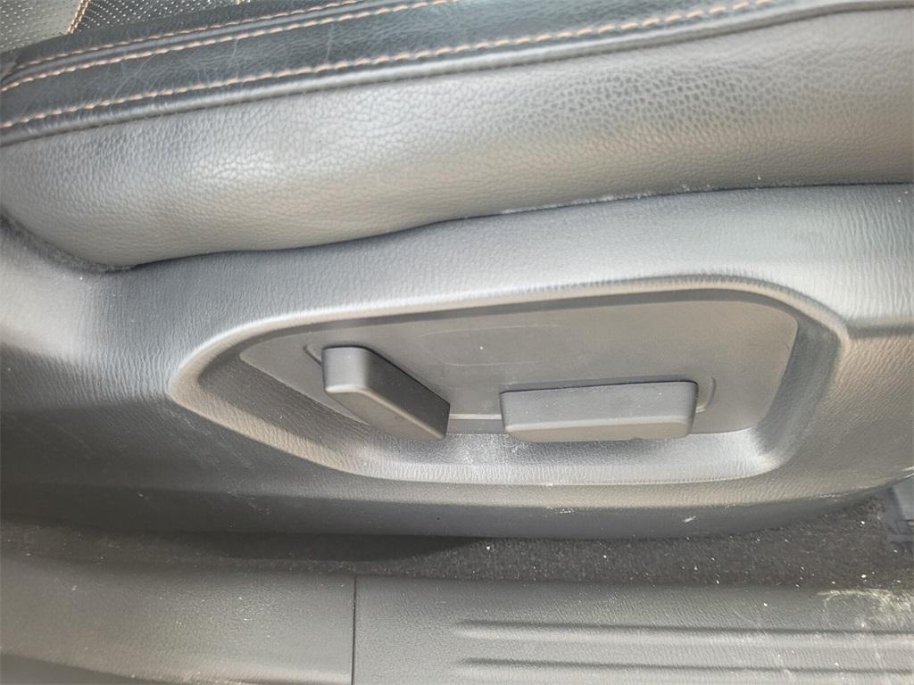 used 2023 Mazda CX-5 car, priced at $22,787