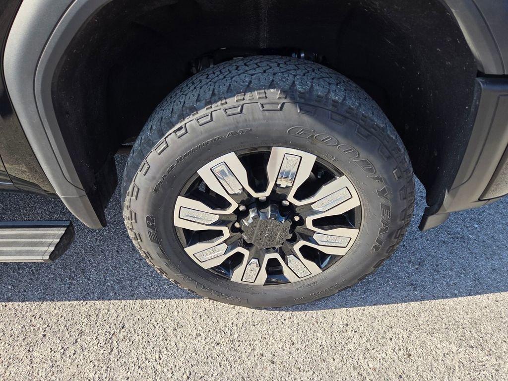 used 2024 GMC Sierra 2500 car, priced at $69,988