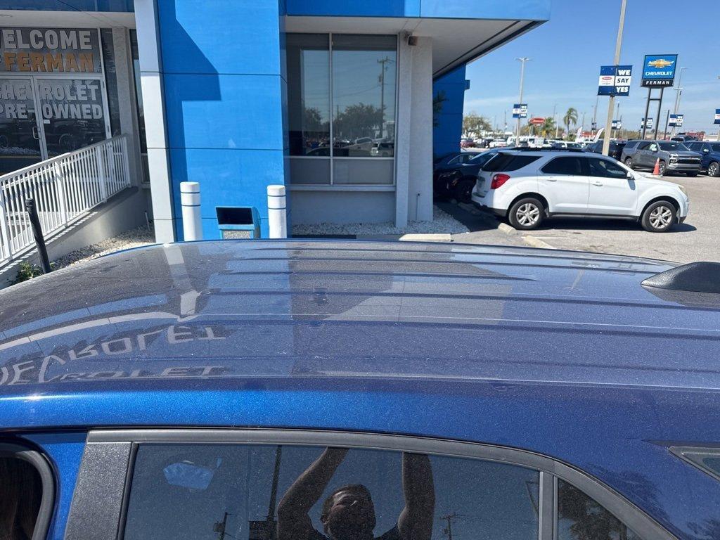 used 2023 Chevrolet Equinox car, priced at $21,488