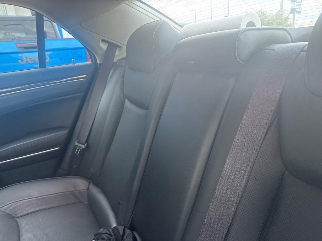 used 2022 Chrysler 300 car, priced at $20,888