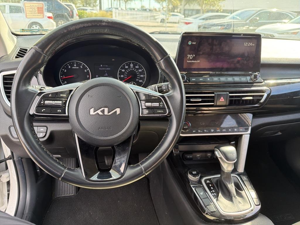 used 2022 Kia Seltos car, priced at $13,987