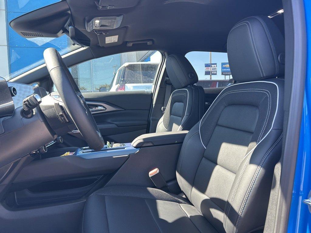 used 2025 Chevrolet Equinox EV car, priced at $28,988