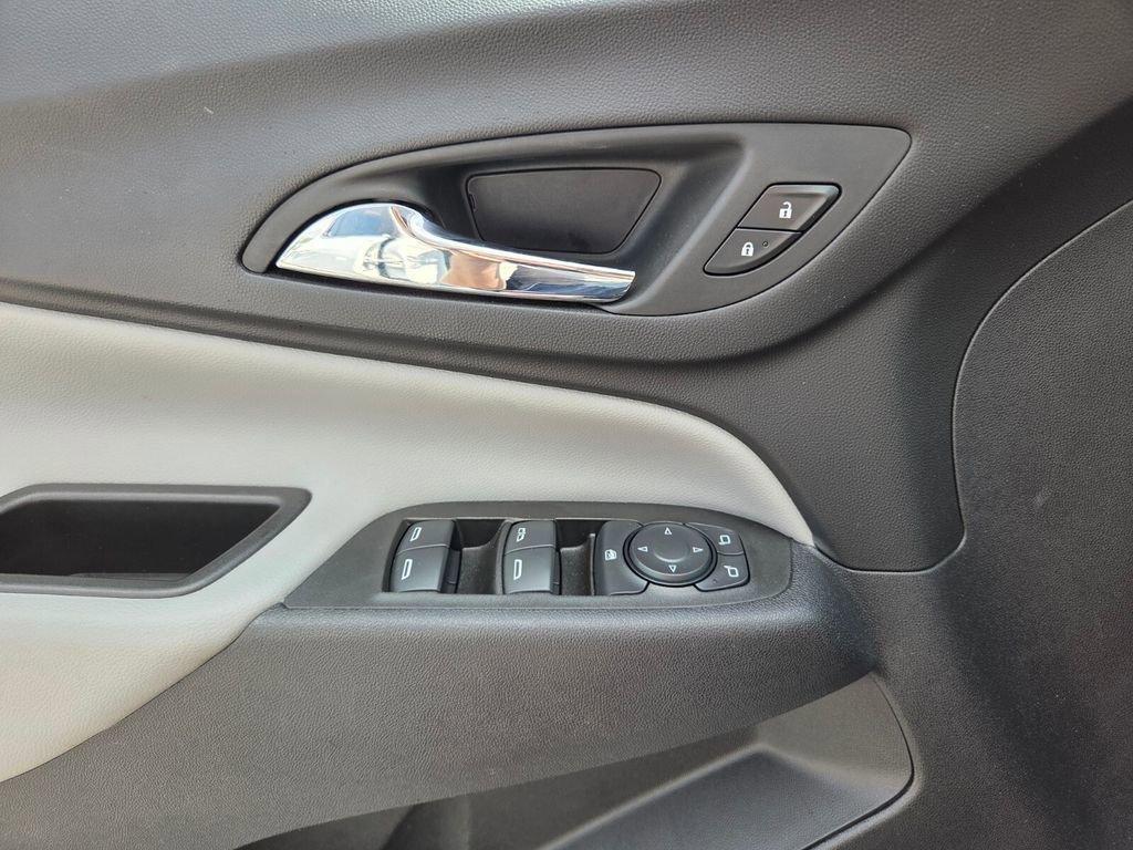 used 2023 Chevrolet Equinox car, priced at $22,488