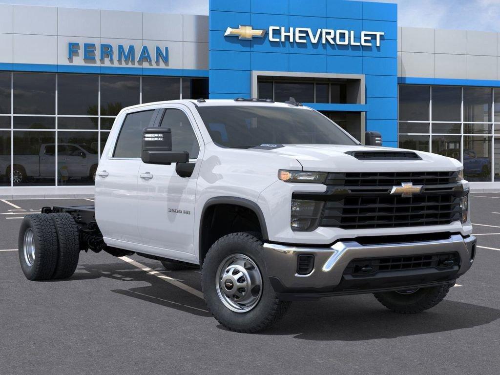new 2025 Chevrolet Silverado 3500 car