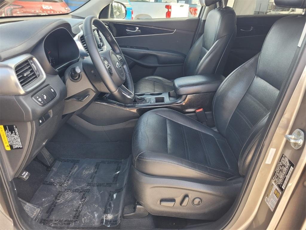 used 2017 Kia Sorento car, priced at $9,000