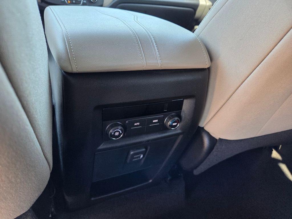 used 2023 Chevrolet Traverse car, priced at $26,988