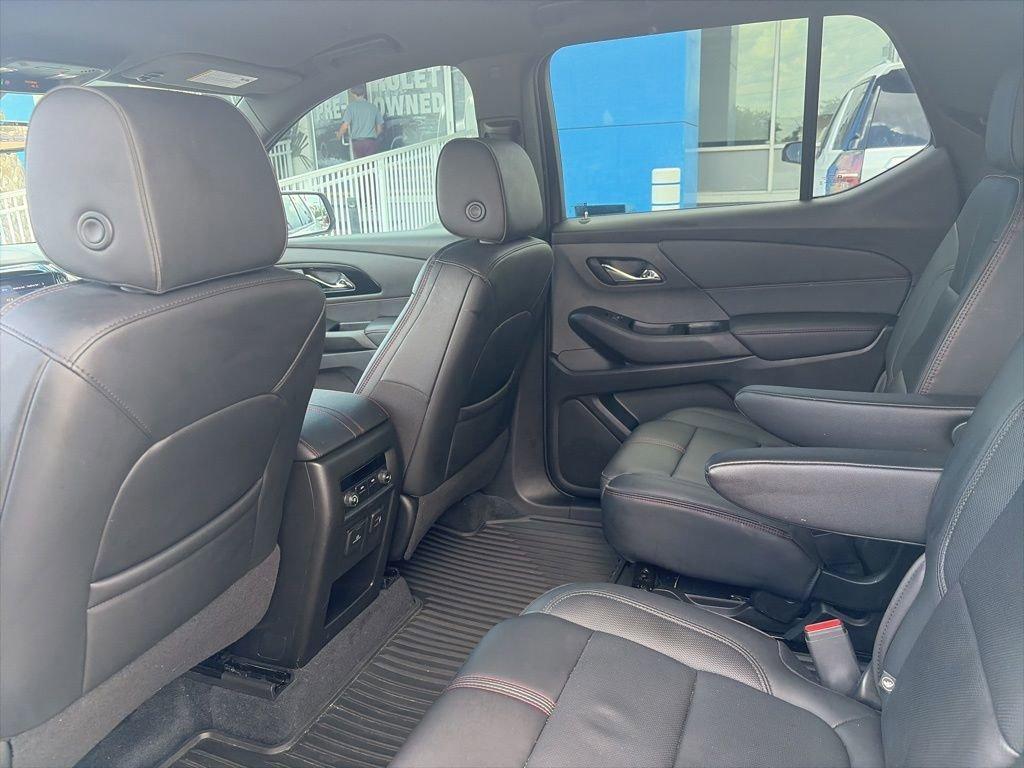 used 2023 Chevrolet Traverse car, priced at $36,287