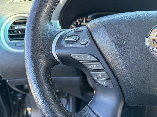 used 2020 Nissan Pathfinder car, priced at $11,000