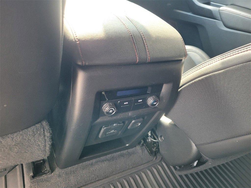 used 2022 Chevrolet Traverse car, priced at $25,988