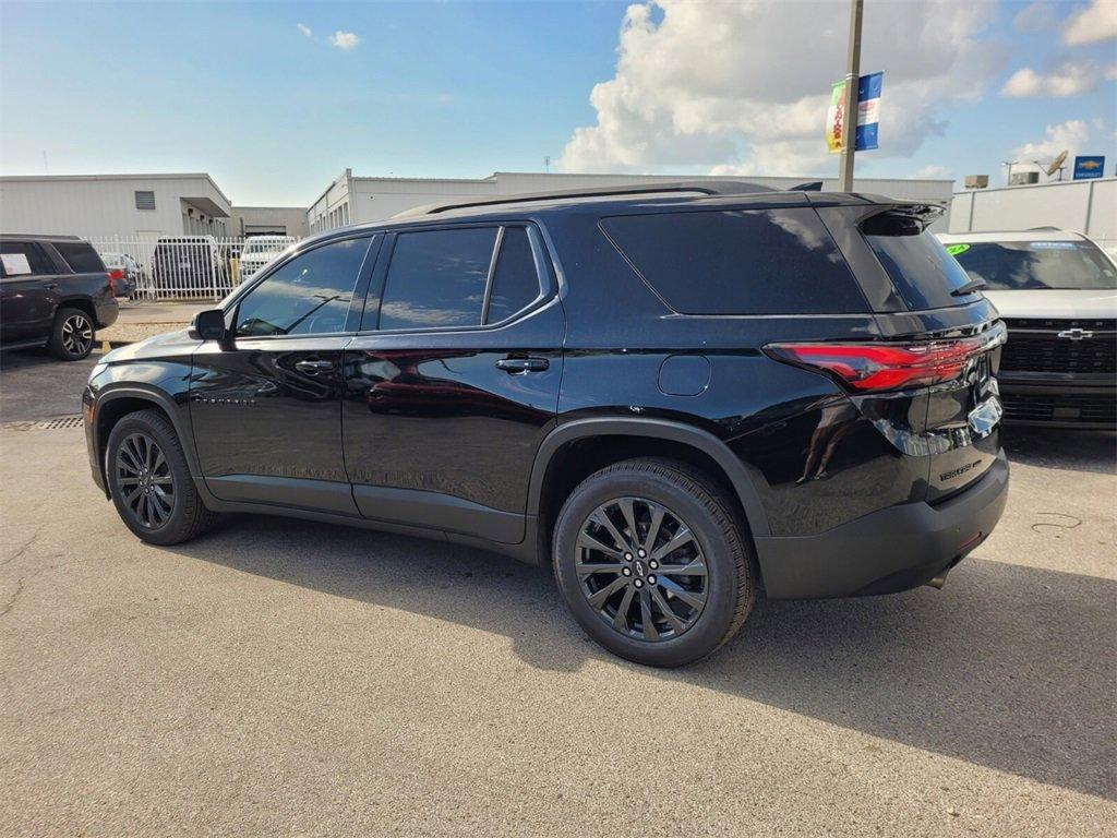 used 2022 Chevrolet Traverse car, priced at $25,988