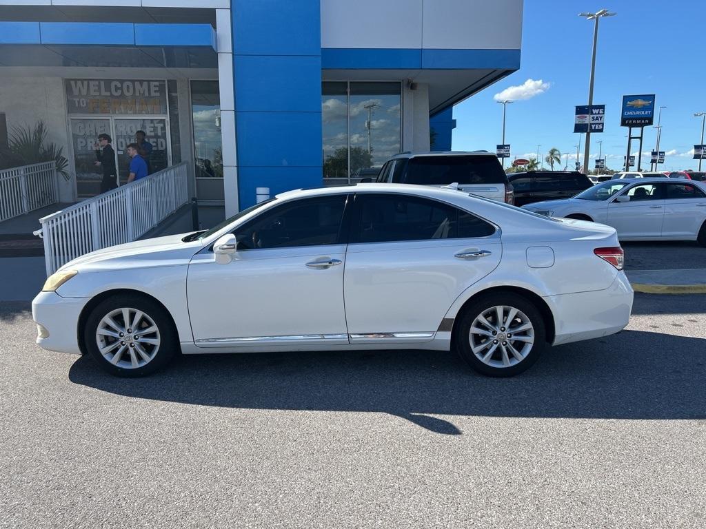used 2011 Lexus ES 350 car, priced at $10,000