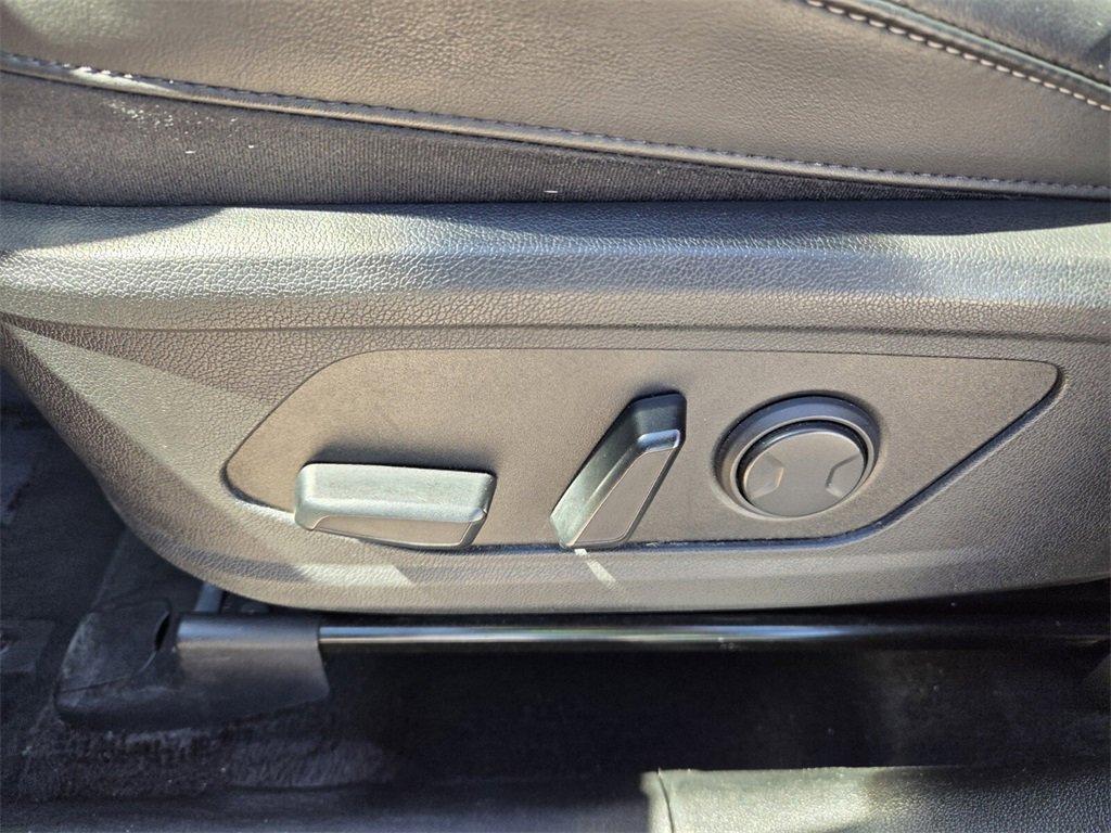 used 2022 Kia Sorento car, priced at $19,388