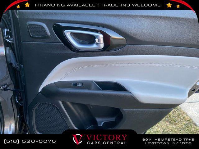 used 2022 Jeep Compass car, priced at $17,895