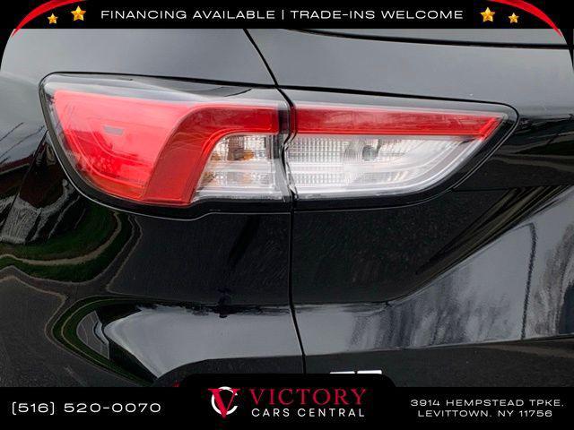 used 2022 Ford Escape car, priced at $15,195