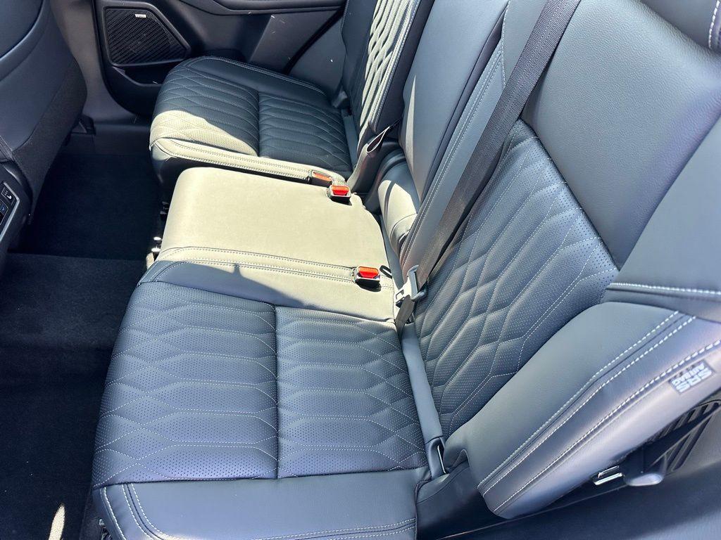 new 2026 Mitsubishi Outlander car, priced at $41,219