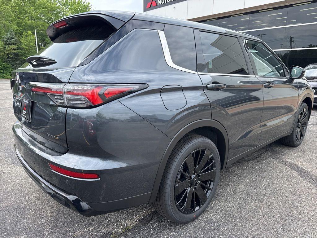new 2026 Mitsubishi Outlander car, priced at $33,882