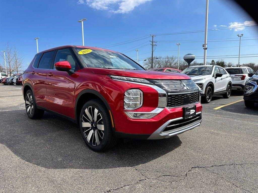 new 2025 Mitsubishi Outlander car, priced at $37,289