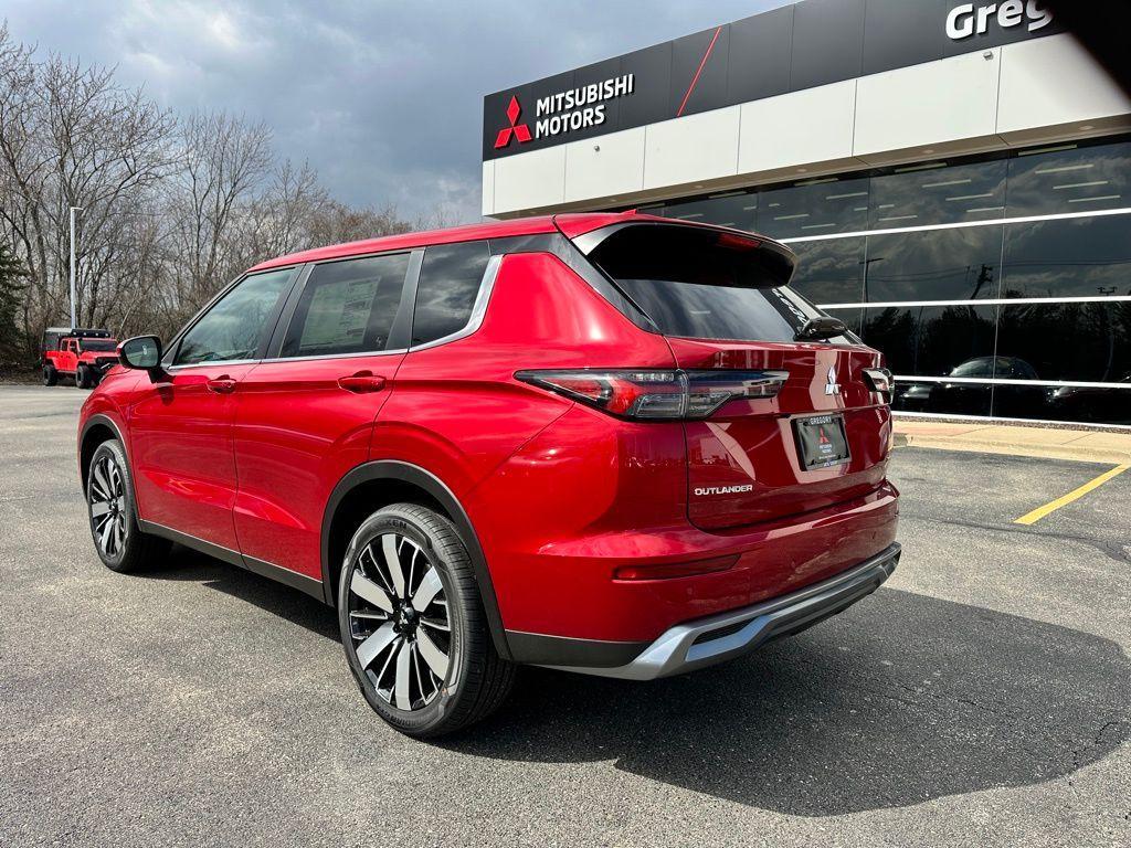 new 2025 Mitsubishi Outlander car, priced at $37,289