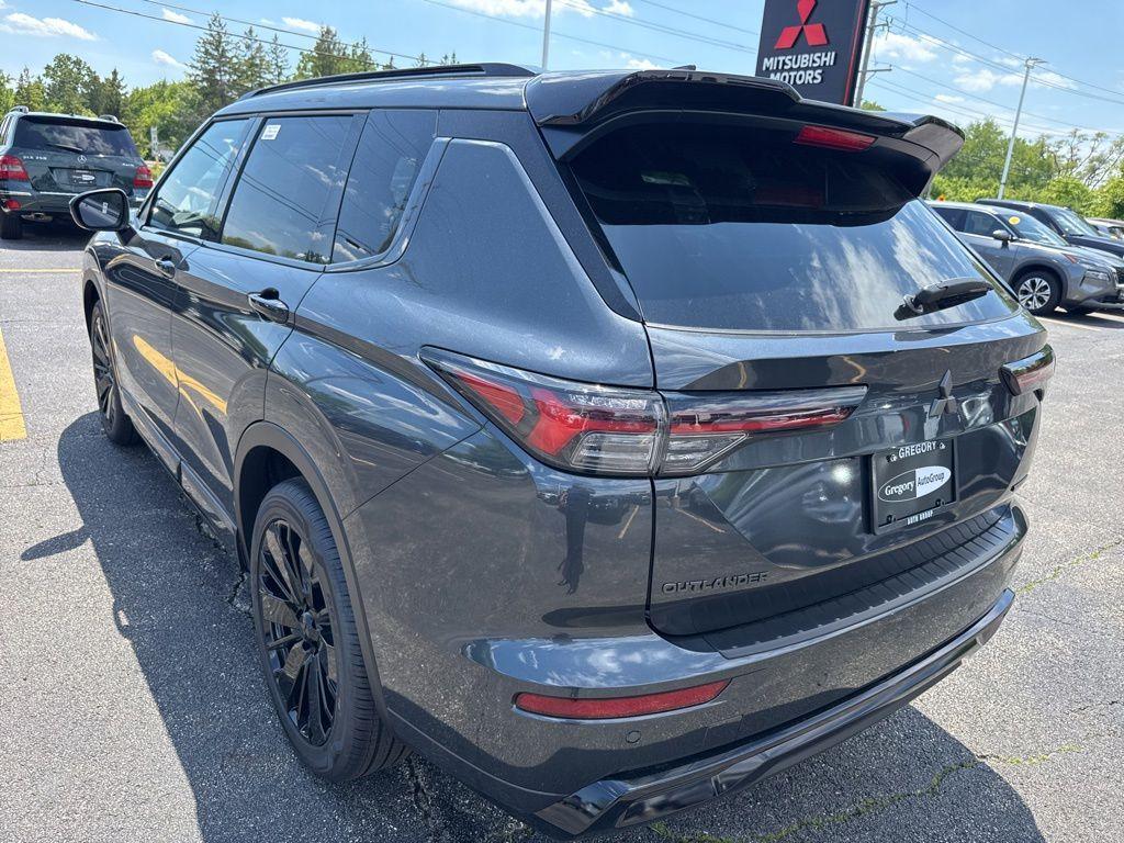 new 2026 Mitsubishi Outlander car, priced at $46,664