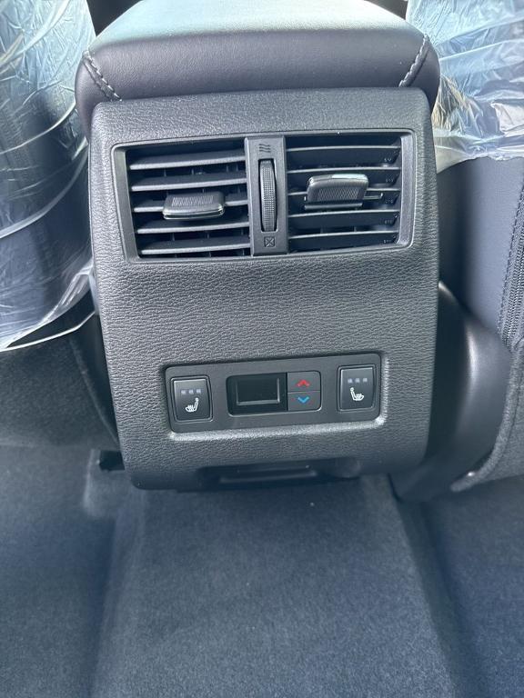new 2026 Mitsubishi Outlander car, priced at $46,664
