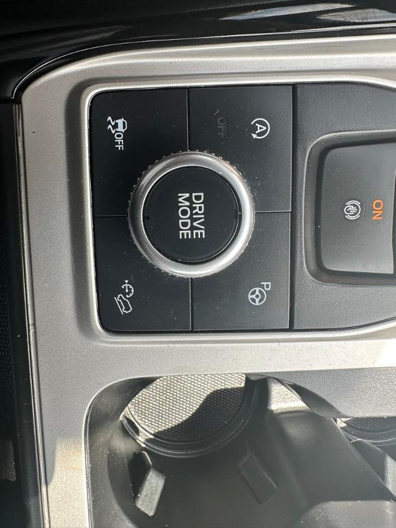 used 2021 Ford Explorer car, priced at $27,968