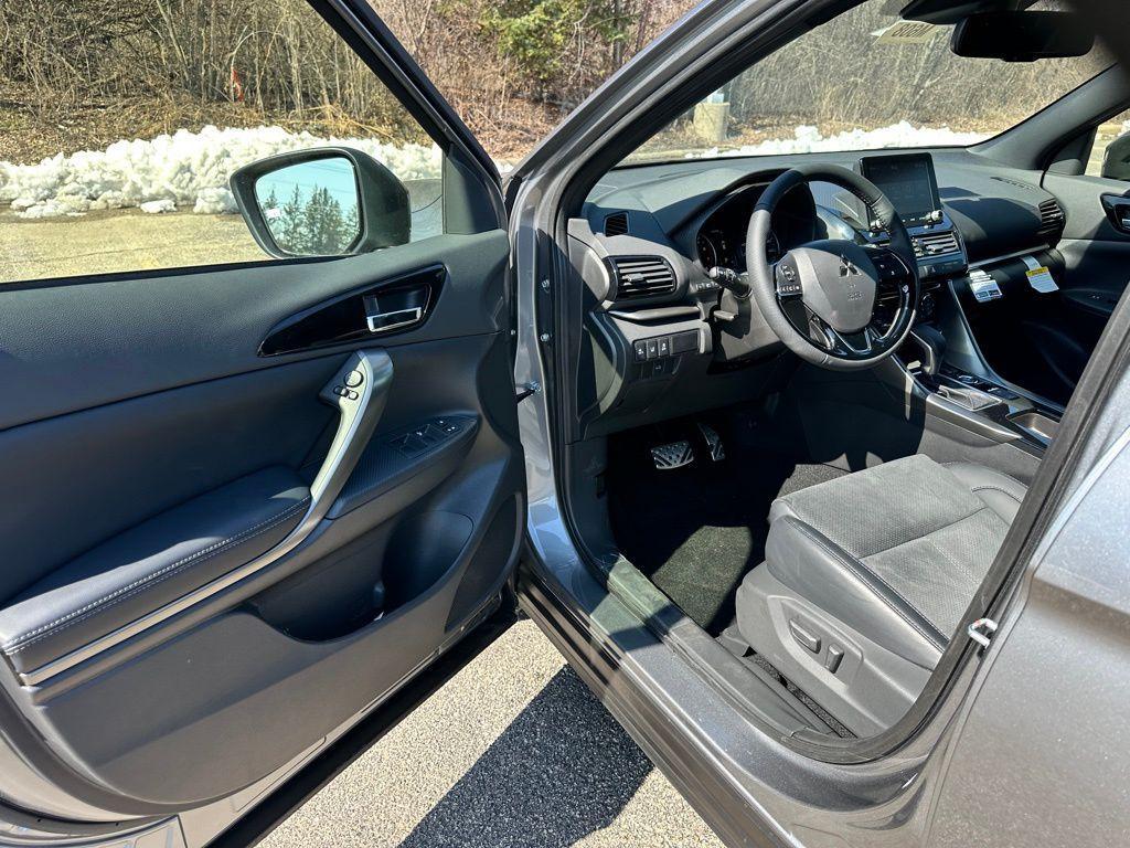 new 2026 Mitsubishi Eclipse Cross car, priced at $33,614