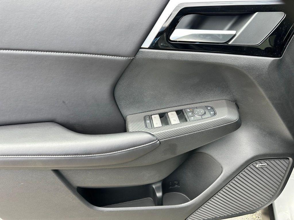 new 2025 Mitsubishi Outlander car, priced at $35,194